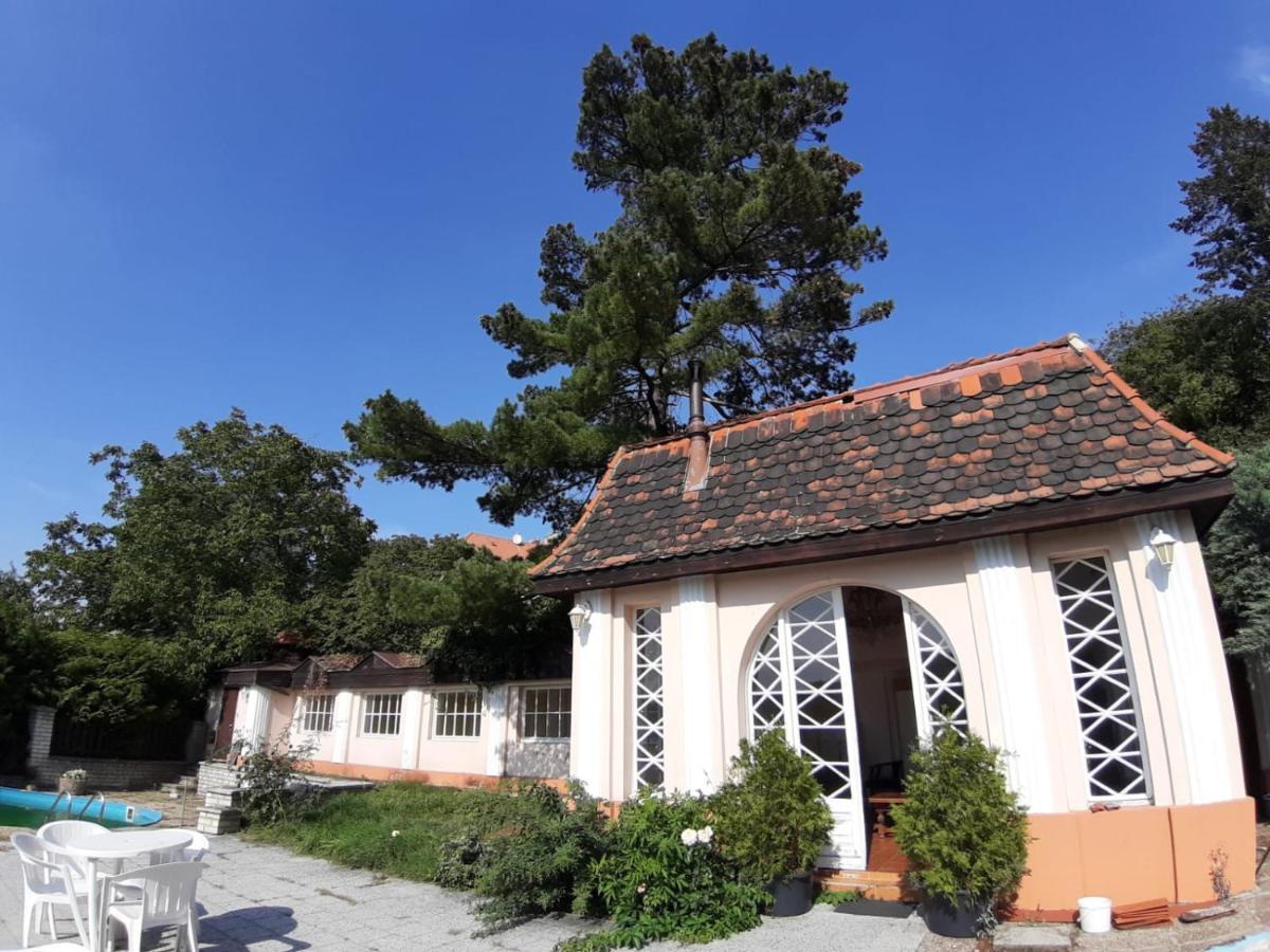Rooms In Prague-Big+Comfy Exterior photo